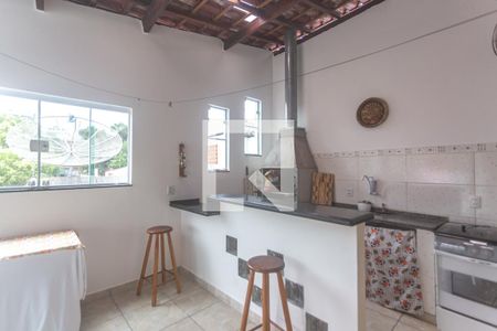 Casa à venda com 156m², 2 quartos e 1 vagaChurrasqueira