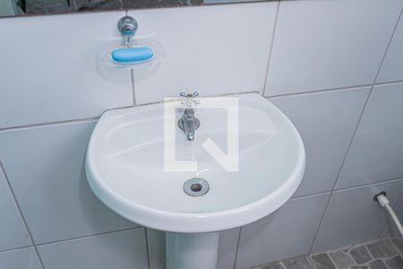 Casa à venda com 162m², 3 quartos e 4 vagas Casa à venda com 162m², 3 quartos e 4 vagasBanheiro garagem