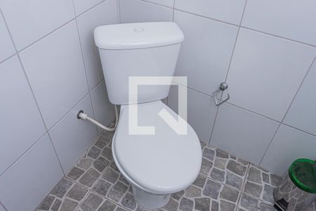 Casa à venda com 162m², 3 quartos e 4 vagas Casa à venda com 162m², 3 quartos e 4 vagasBanheiro garagem