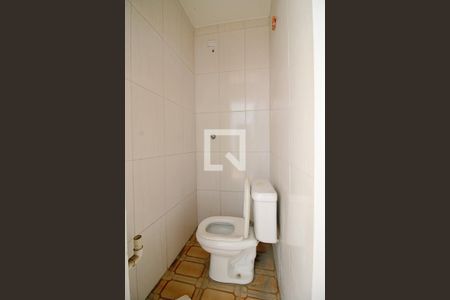 Casa à venda com 263m², 4 quartos e 4 vagasBanheiro de serviço