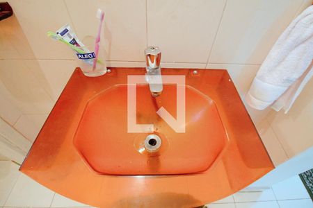 Casa à venda com 263m², 4 quartos e 4 vagasBanheiro 