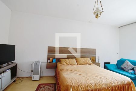 Casa à venda com 263m², 4 quartos e 4 vagasSuíte 4