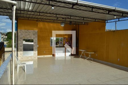 Casa de condomínio à venda com 160m², 2 quartos e sem vagaTerraço