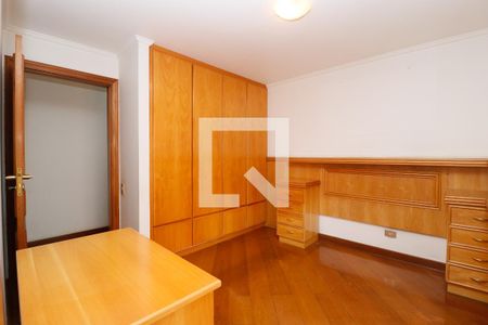 Apartamento à venda com 382m², 4 quartos e 4 vagas Apartamento à venda com 382m², 4 quartos e 4 vagasQuarto 3 - Suíte