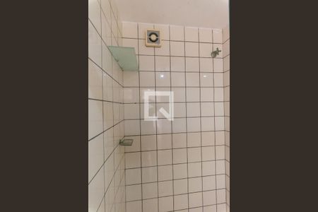 Apartamento à venda com 55m², 2 quartos e 1 vaga Apartamento à venda com 55m², 2 quartos e 1 vagaBanheiro