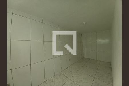 Casa à venda com 100m², 2 quartos e 1 vaga