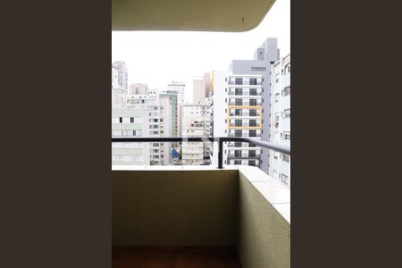 Apartamento à venda com 130m², 2 quartos e 1 vaga Apartamento à venda com 130m², 2 quartos e 1 vagaVaranda