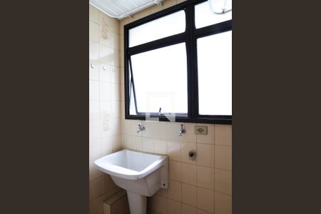 Apartamento à venda com 130m², 2 quartos e 1 vaga Apartamento à venda com 130m², 2 quartos e 1 vagaÁrea de Serviço