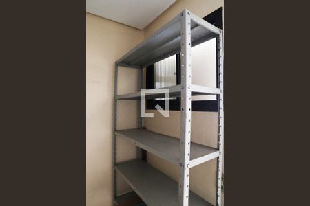 Apartamento à venda com 130m², 2 quartos e 1 vaga Apartamento à venda com 130m², 2 quartos e 1 vagaQuarto de Serviço