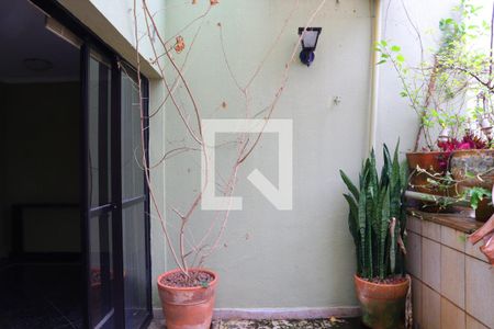 Apartamento à venda com 130m², 2 quartos e 1 vaga Apartamento à venda com 130m², 2 quartos e 1 vagaÁrea comum - Churrasqueira