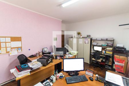 Casa à venda com 330m², 3 quartos e 3 vagasQuarto 2 / Escritório 