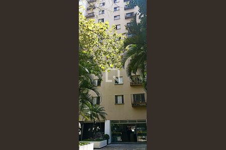 Apartamento à venda com 66m², 2 quartos e 2 vagasFachada do bloco