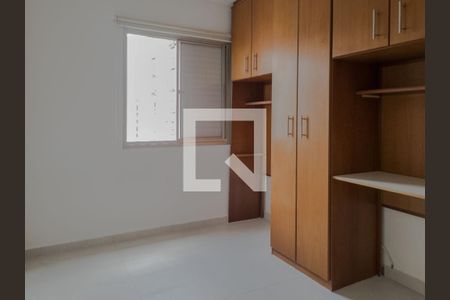 Apartamento à venda com 66m², 2 quartos e 2 vagasQuarto 2