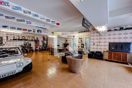 Casa à venda com 400m², 5 quartos e 8 vagasGaragem