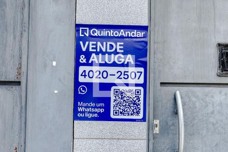Casa à venda com 400m², 5 quartos e 8 vagasPlaquinha