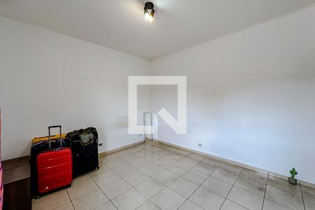 Casa à venda com 400m², 5 quartos e 8 vagasQuarto 3 - Suíte