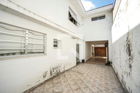 Casa à venda com 380m², 3 quartos e 5 vagas Casa à venda com 380m², 3 quartos e 5 vagasQuintal