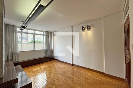 Sala de apartamento para alugar com 2 quartos, 106m² em Boa Viagem, Belo Horizonte