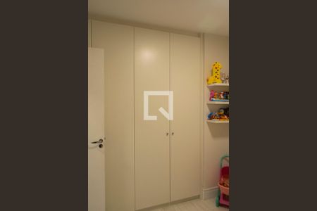 Apartamento à venda com 125m², 2 quartos e 1 vaga Apartamento à venda com 125m², 2 quartos e 1 vagaQuarto 1
