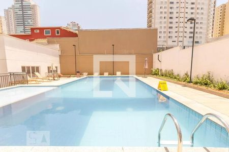 Apartamento à venda com 125m², 2 quartos e 1 vaga Apartamento à venda com 125m², 2 quartos e 1 vagaÁrea comum - Piscina