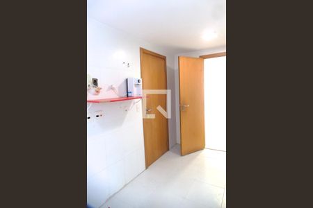 Apartamento à venda com 200m², 4 quartos e 2 vagas Apartamento à venda com 200m², 4 quartos e 2 vagasCozinha