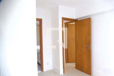 Apartamento para alugar com 200m², 4 quartos e 2 vagas Apartamento para alugar com 200m², 4 quartos e 2 vagasSuíte