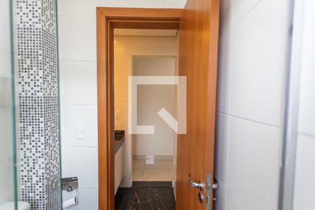 Apartamento à venda com 154m², 3 quartos e 2 vagas Apartamento à venda com 154m², 3 quartos e 2 vagasBanheiro Social