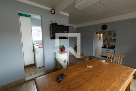 Casa à venda com 250m², 1 quarto e sem vaga Casa à venda com 250m², 1 quarto e sem vagaChurrasqueira