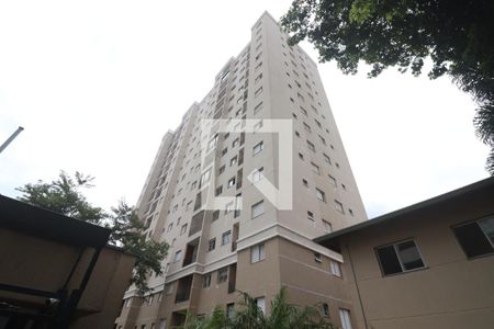 Apartamento para alugar com 49m², 2 quartos e 1 vagaFachada