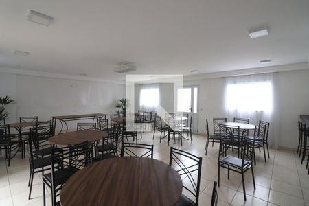 Apartamento para alugar com 49m², 2 quartos e 1 vagaÁrea comum - Salão de festas
