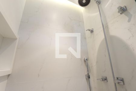 Apartamento à venda com 206m², 3 quartos e 2 vagasBanheiro Social