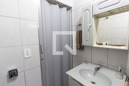 Casa à venda com 120m², 3 quartos e 2 vagasBanheiro