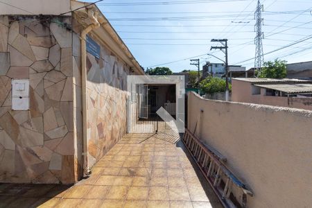 Casa à venda com 120m², 3 quartos e 2 vagasGaragem