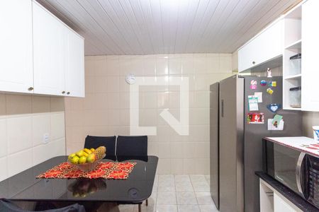 Casa à venda com 120m², 3 quartos e 2 vagasCozinha