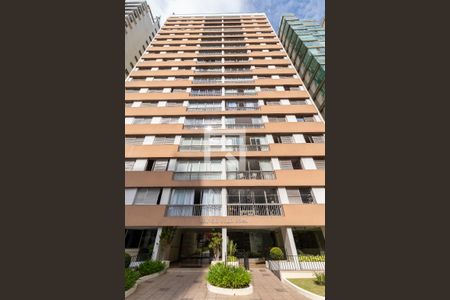 Apartamento à venda com 285m², 4 quartos e 2 vagas Apartamento à venda com 285m², 4 quartos e 2 vagasFachada