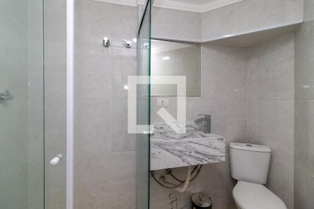 Apartamento à venda com 285m², 4 quartos e 2 vagas Apartamento à venda com 285m², 4 quartos e 2 vagasBanheiro da Suíte 3