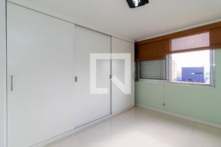 Apartamento à venda com 285m², 4 quartos e 2 vagas Apartamento à venda com 285m², 4 quartos e 2 vagasSuíte 3