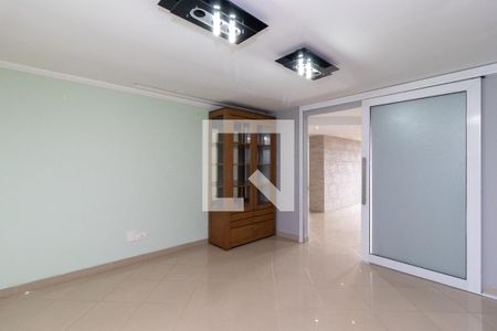 Apartamento à venda com 285m², 4 quartos e 2 vagas Apartamento à venda com 285m², 4 quartos e 2 vagasEscritório