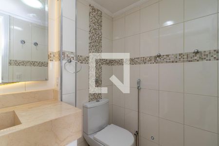 Apartamento à venda com 285m², 4 quartos e 2 vagas Apartamento à venda com 285m², 4 quartos e 2 vagasBanheiro da Suíte 2