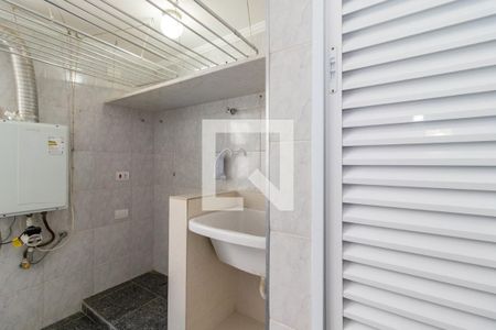 Apartamento à venda com 285m², 4 quartos e 2 vagas Apartamento à venda com 285m², 4 quartos e 2 vagasÁrea de Serviço