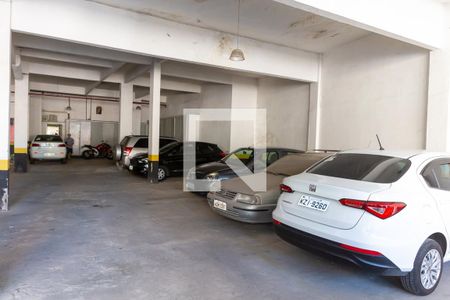 Apartamento à venda com 110m², 2 quartos e 1 vaga Apartamento à venda com 110m², 2 quartos e 1 vagaÁrea comum - Garagem