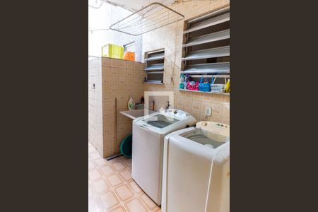 Apartamento à venda com 110m², 2 quartos e 1 vaga Apartamento à venda com 110m², 2 quartos e 1 vagaÁrea de Serviço