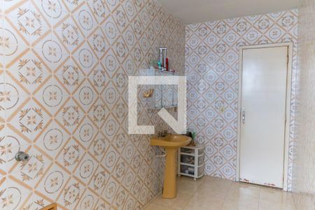 Apartamento à venda com 110m², 2 quartos e 1 vaga Apartamento à venda com 110m², 2 quartos e 1 vagaBanheiro