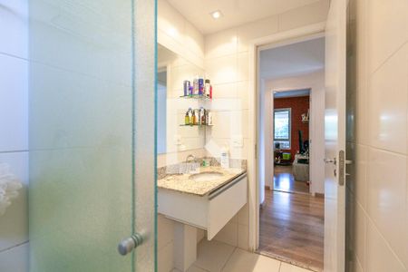 Apartamento à venda com 168m², 4 quartos e 2 vagas Apartamento à venda com 168m², 4 quartos e 2 vagasBanheiro do Quarto 1