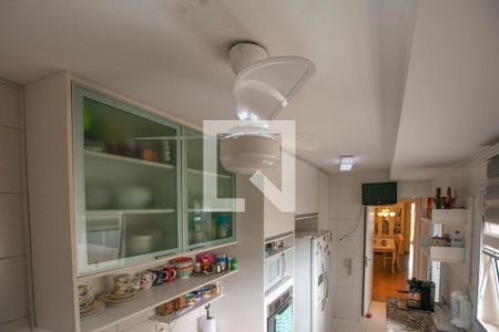 Apartamento à venda com 168m², 4 quartos e 2 vagas