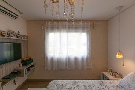 Apartamento à venda com 168m², 4 quartos e 2 vagas Apartamento à venda com 168m², 4 quartos e 2 vagasQuarto 3