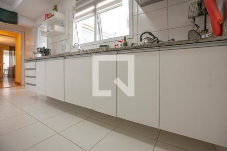 Apartamento à venda com 168m², 4 quartos e 2 vagas Apartamento à venda com 168m², 4 quartos e 2 vagasCozinha