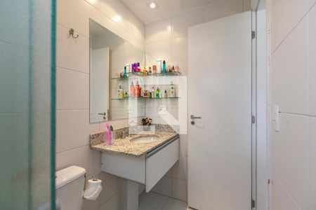 Apartamento à venda com 168m², 4 quartos e 2 vagas Apartamento à venda com 168m², 4 quartos e 2 vagasBanheiro do Quarto 2