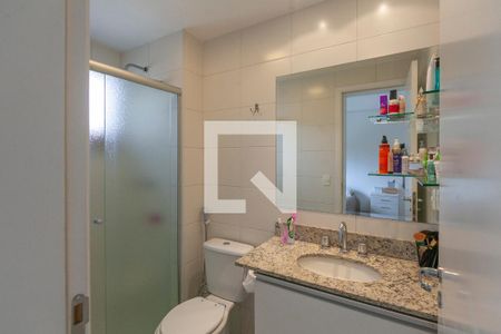 Apartamento à venda com 168m², 4 quartos e 2 vagas Apartamento à venda com 168m², 4 quartos e 2 vagasBanheiro do Quarto 2