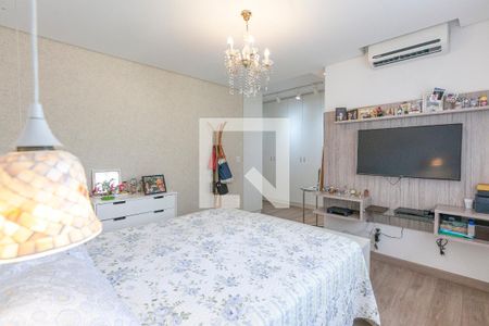 Apartamento à venda com 168m², 4 quartos e 2 vagas Apartamento à venda com 168m², 4 quartos e 2 vagasQuarto 3